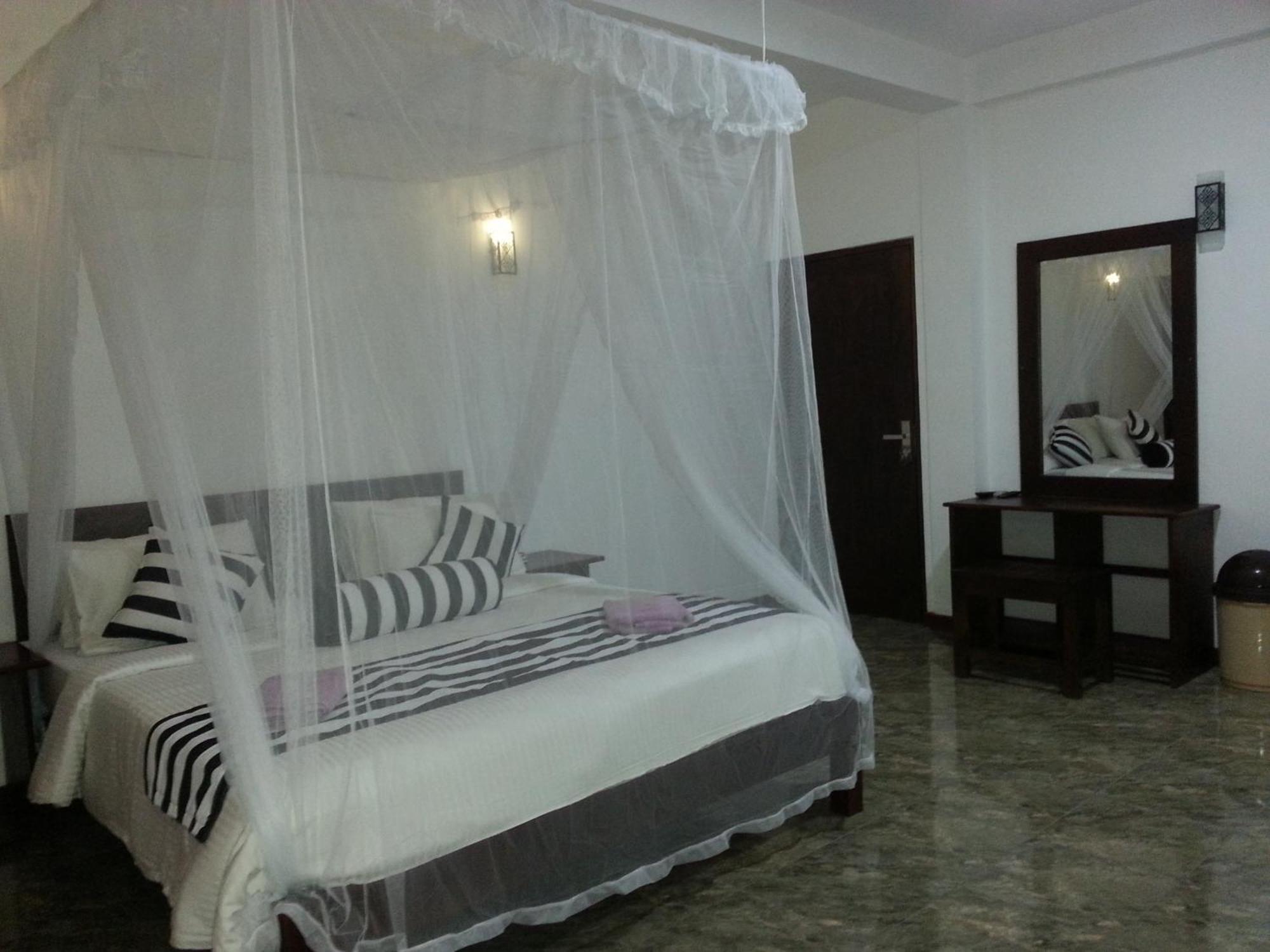 Wow Home Stay Ella Exterior photo